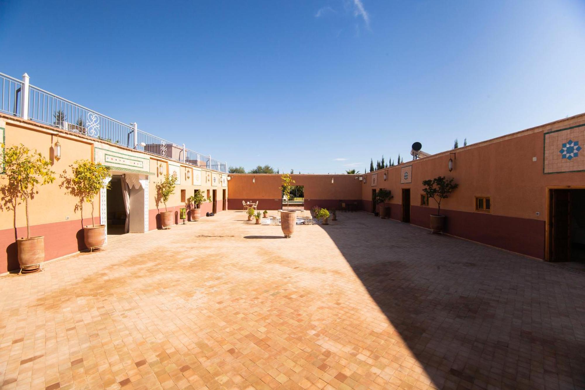 Ferme D'Hote Zomorroda Marrakesh Ngoại thất bức ảnh